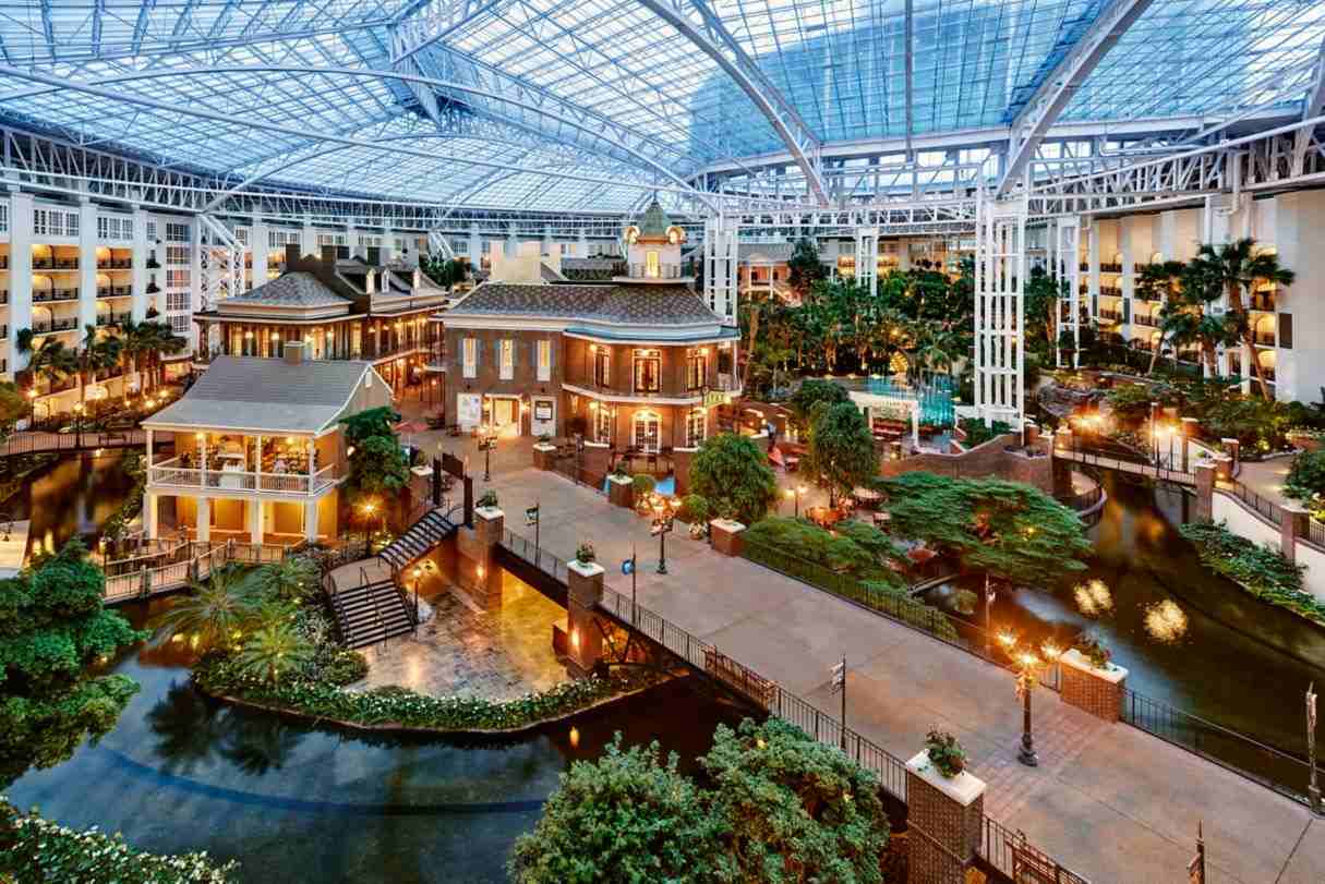 Ví dụ về trải nghiệm khách hàng của Khách sạn Opryland